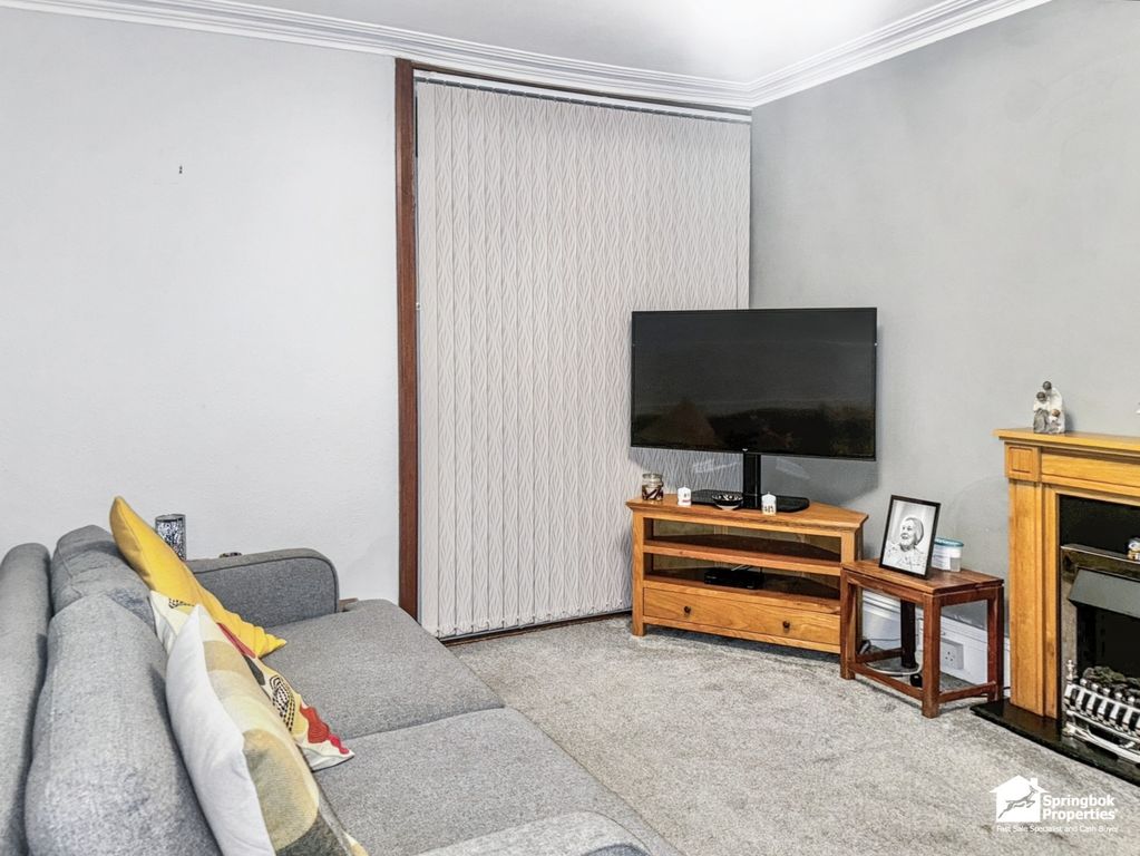 Property photo 2 of 13 Image 1