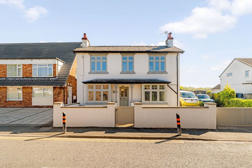 Property photo 1 of 64