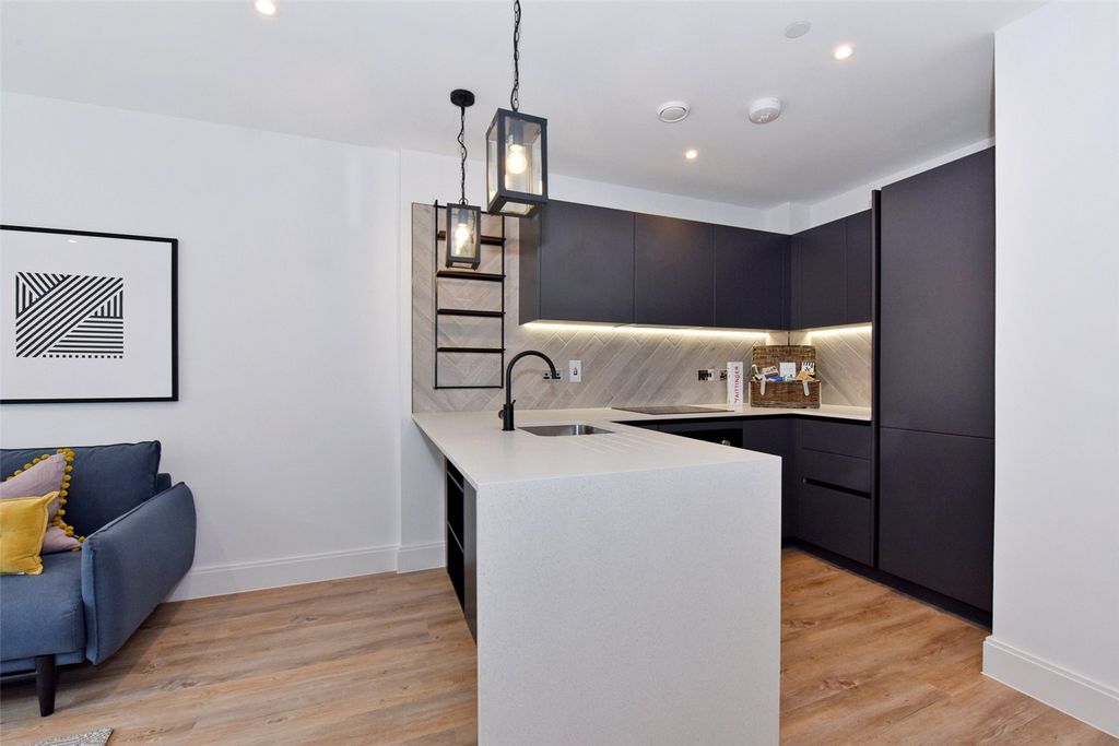 Property photo 3 of 11 Picture No. 04