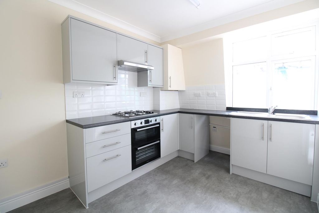 Property photo 3 of 6 Img_4767