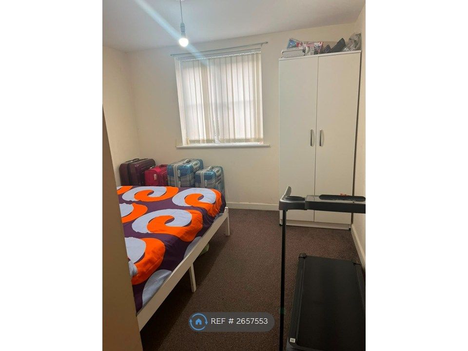 Property photo 2 of 11 Bedroom 2