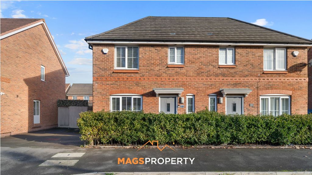 Property photo 1 of 31