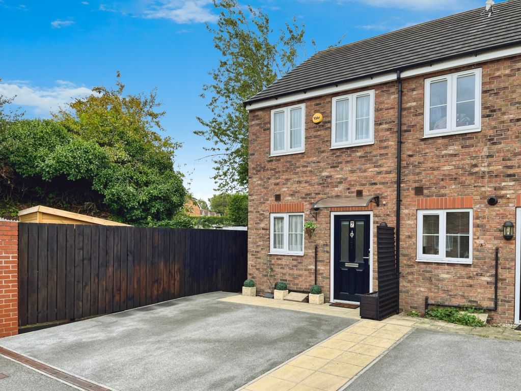 Property photo 1 of 19 4434341