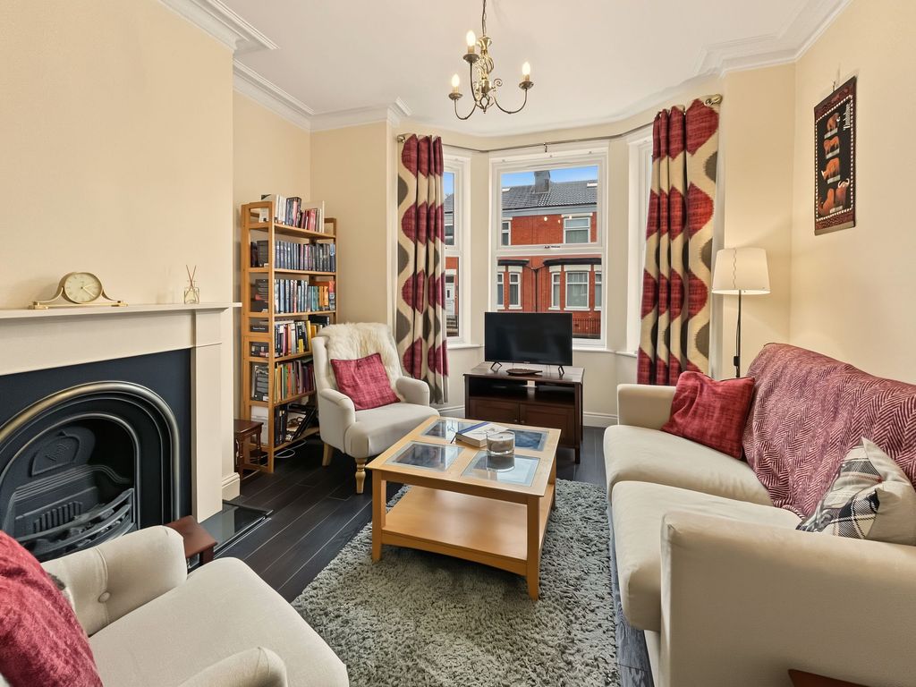 Property photo 2 of 26