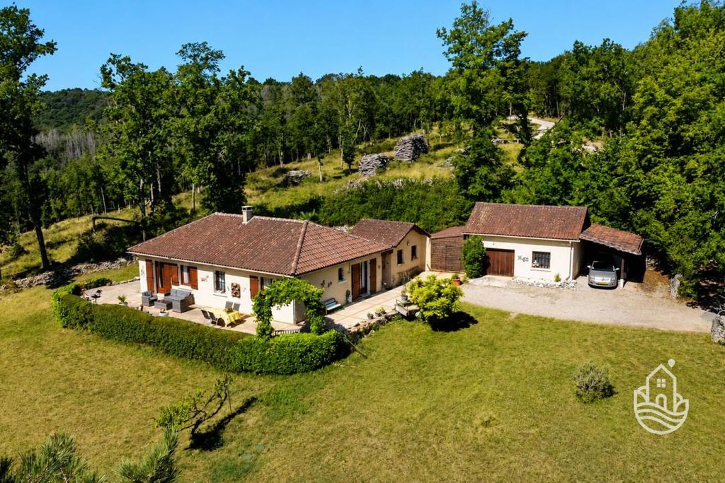 Property photo 1 of 17 Main Exterior View