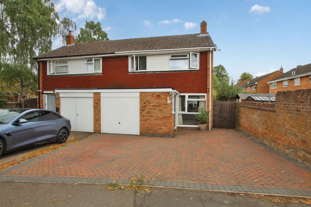 Property photo 1 of 19