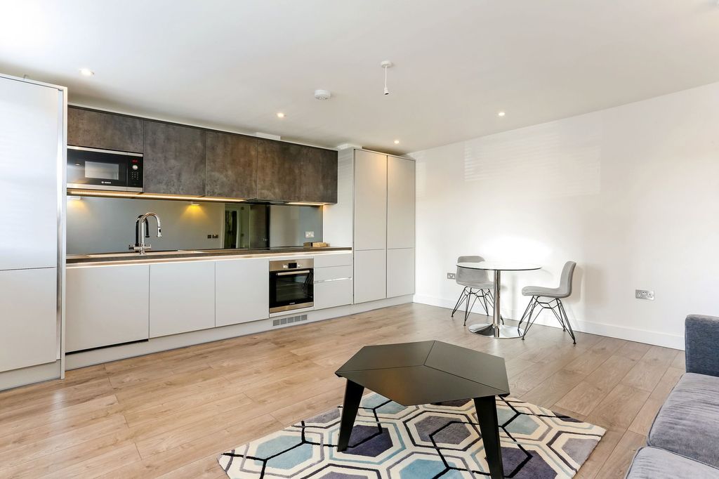 Property photo 3 of 6 Open-Plan Kitchen/Lounge