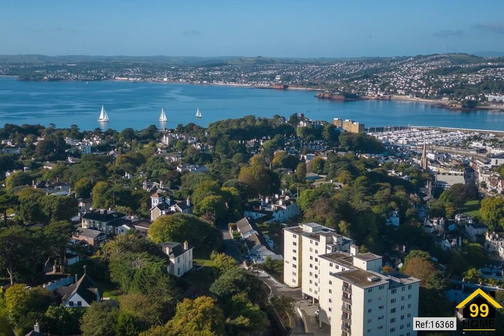 Property photo 3 of 23 Photo 2