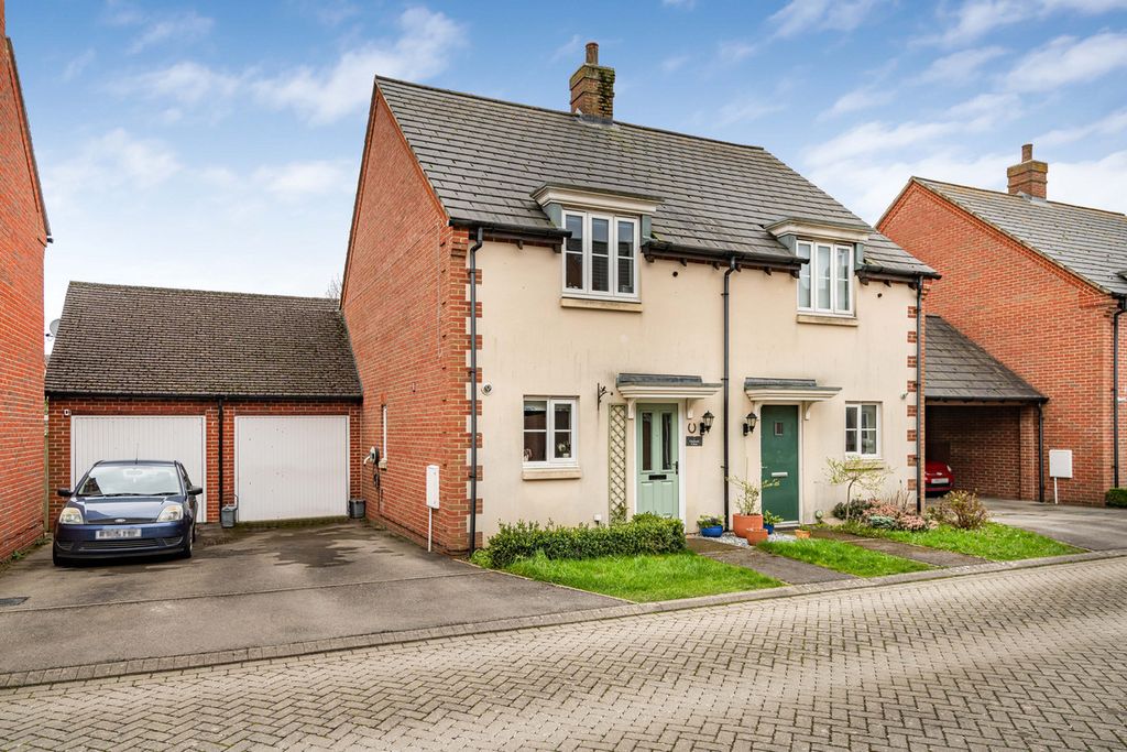 Property photo 1 of 19