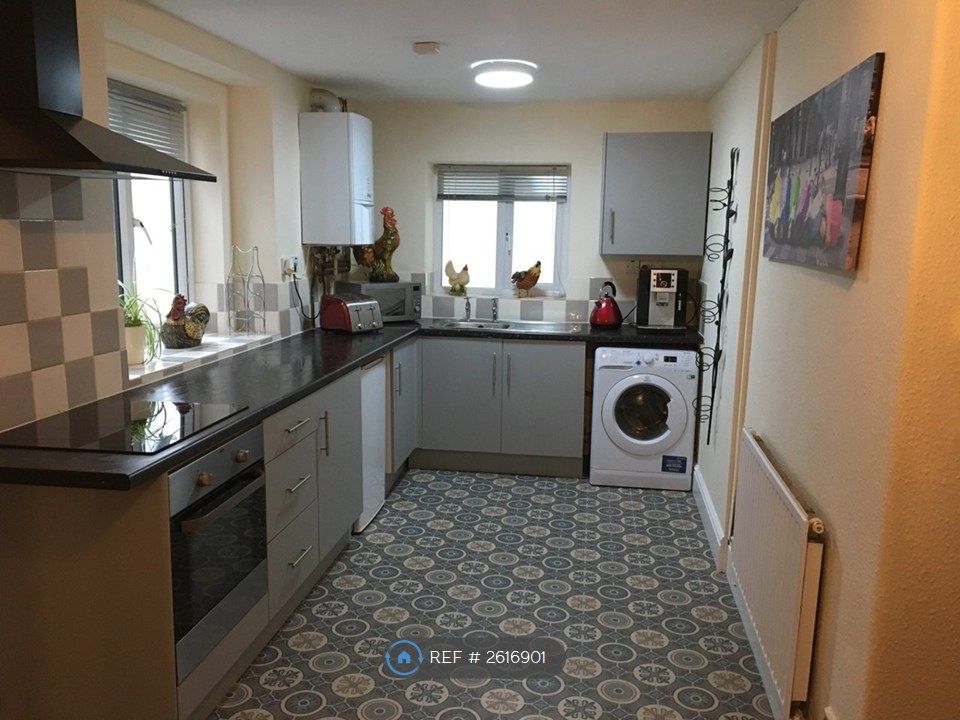 Property photo 2 of 7