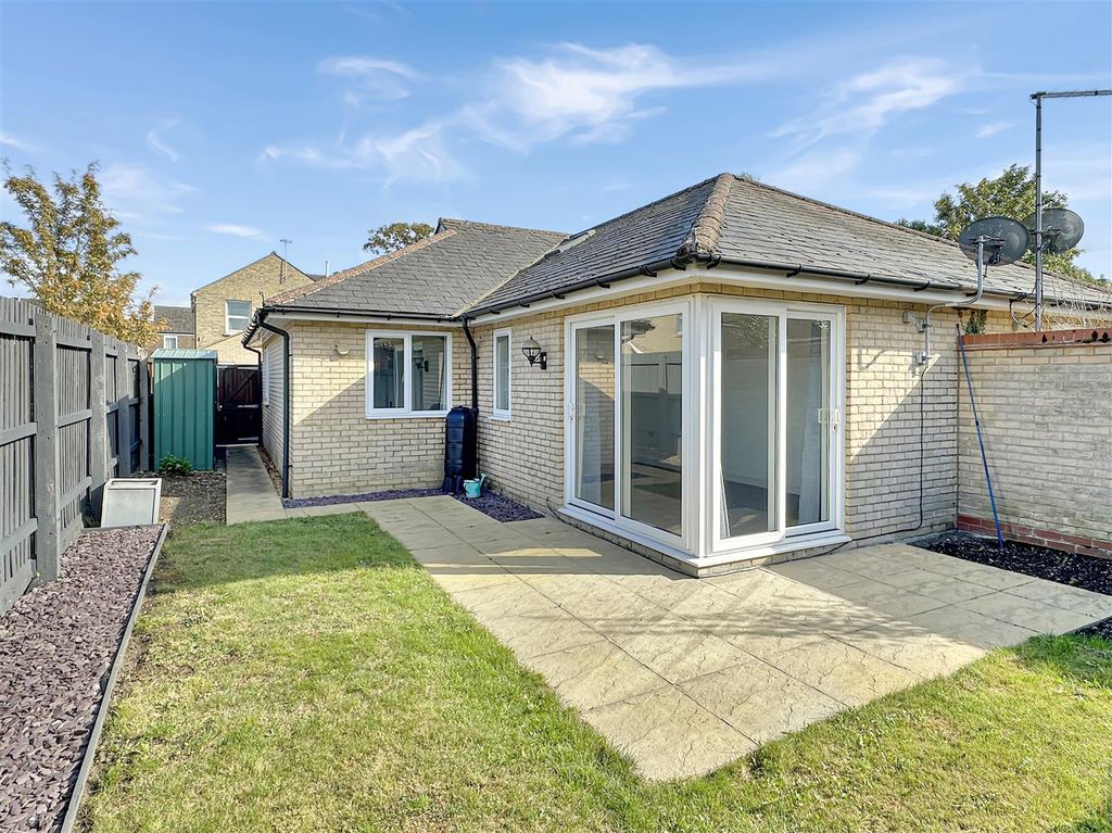 Property photo 2 of 13 Img (12).Jpg
