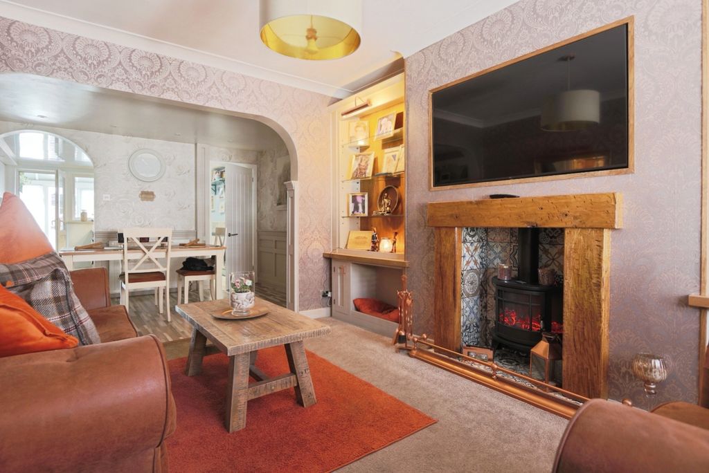 Property photo 1 of 20 4235190