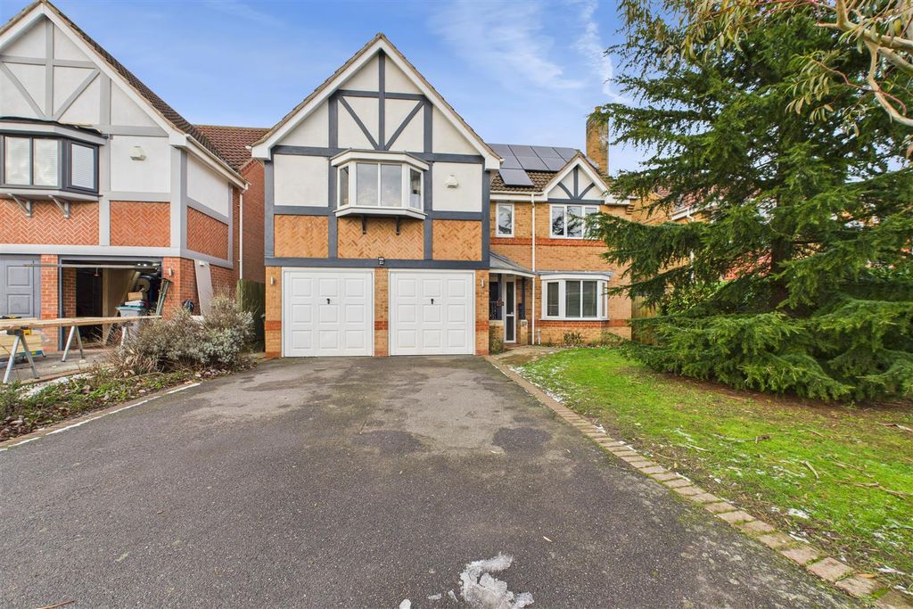 Property photo 1 of 23 Cam04235G0-Pr0117-Still032.Jpg