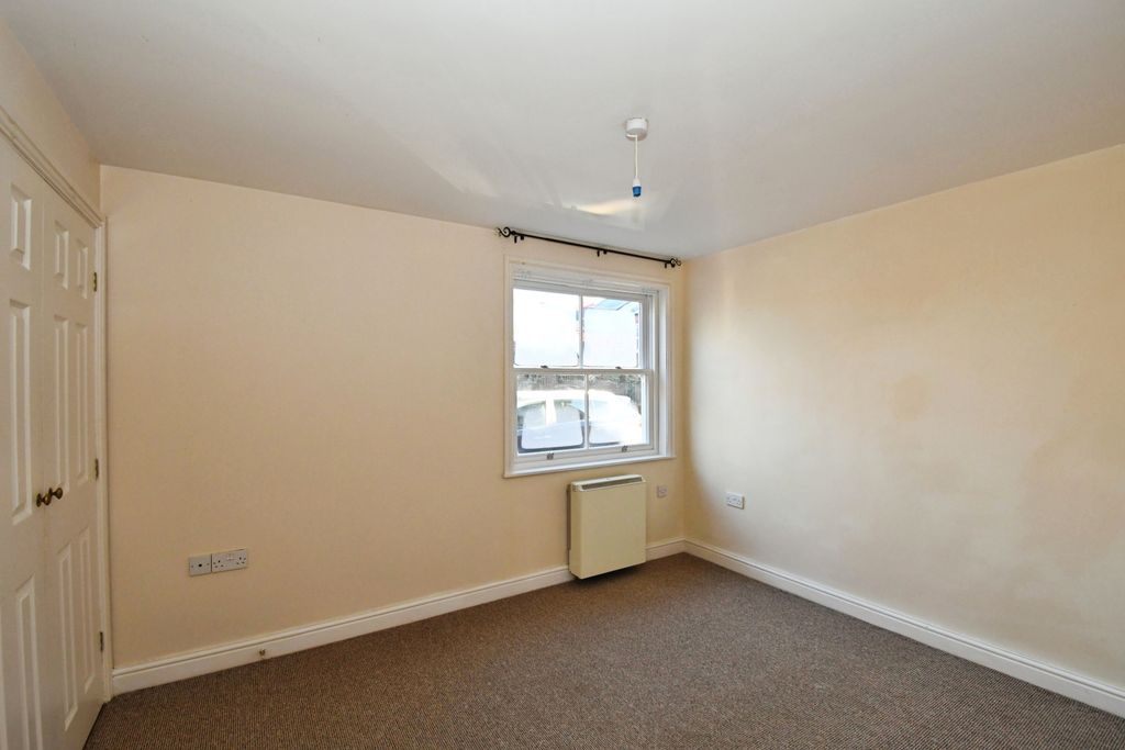 Additional image 10 of 3 bed flat for saleBennetts Mill Close, Woodhall Spa LN10