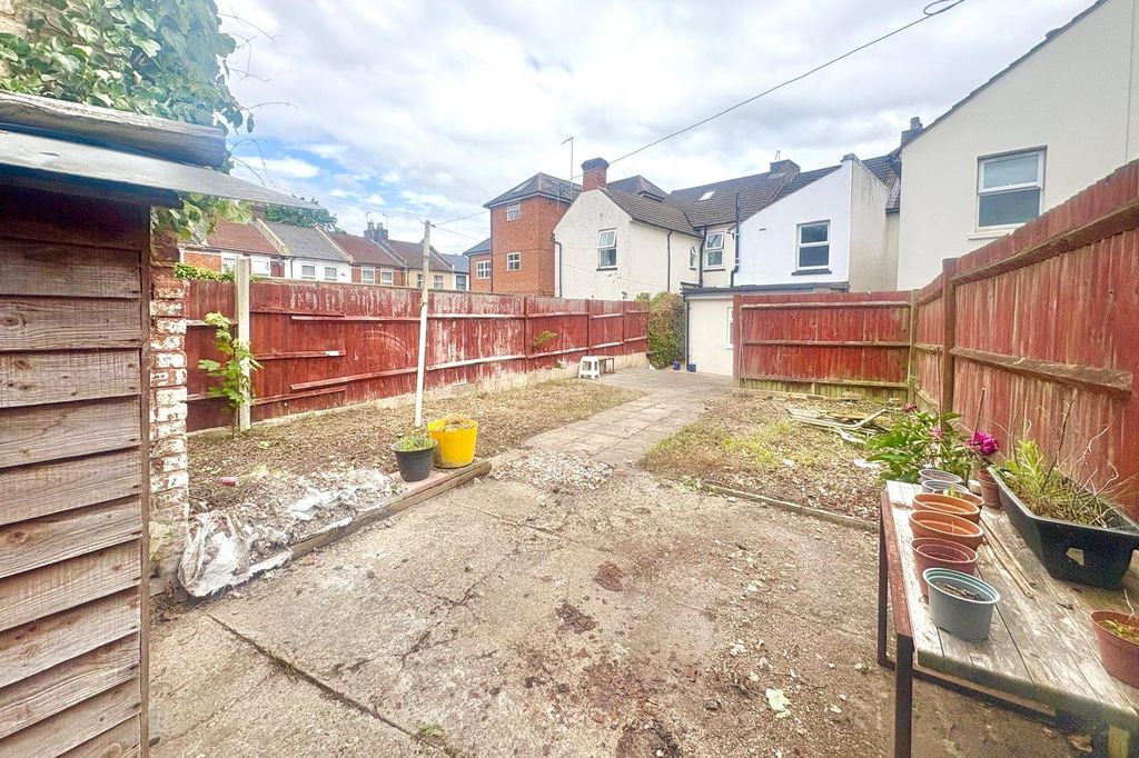 Property photo 2 of 14 Picture No. 27