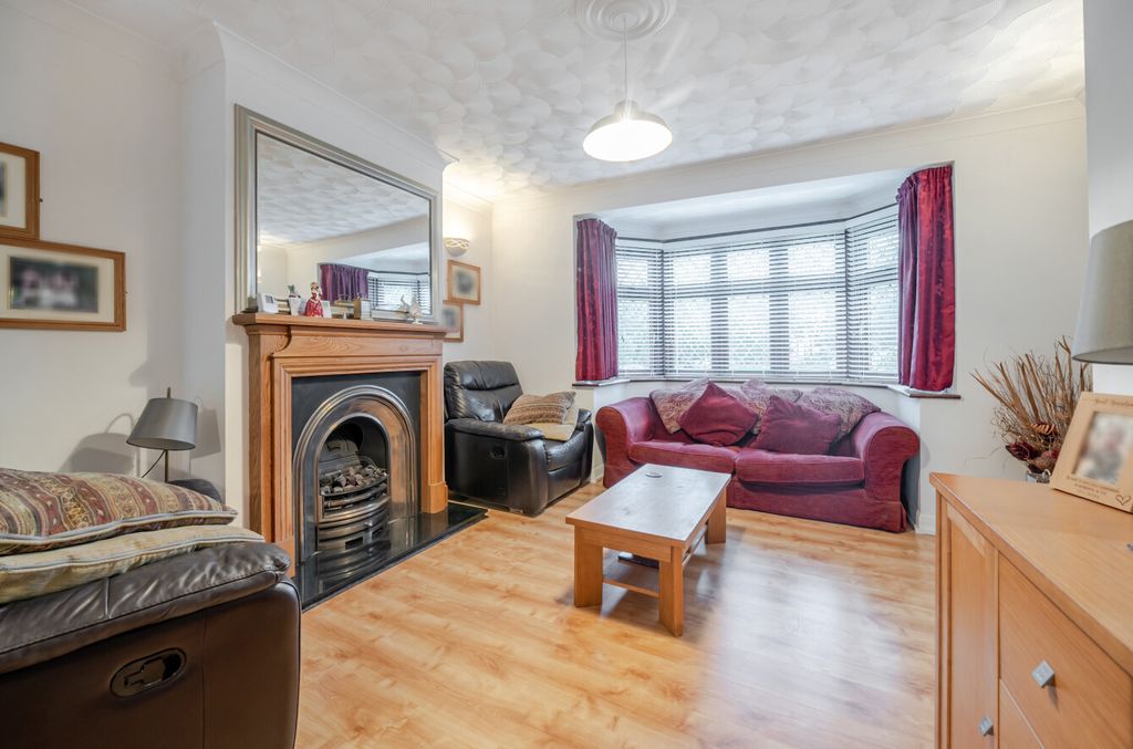 Property photo 2 of 22 1477529-19-6A2A97...