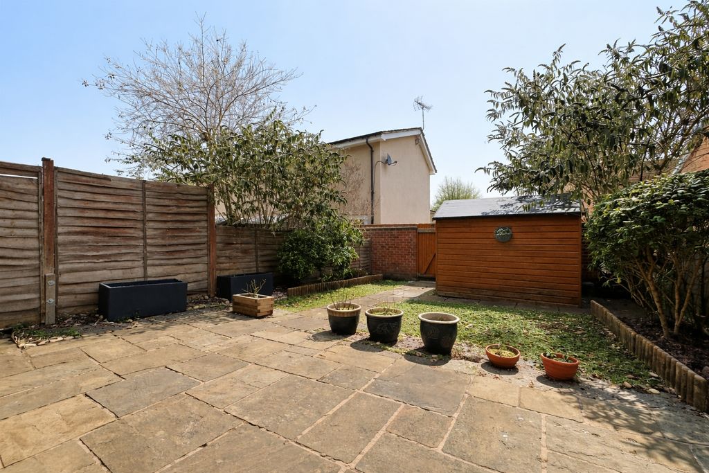 Property photo 2 of 10 Picture No. 15