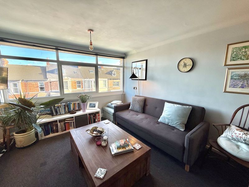 Property photo 3 of 11 Photo 9