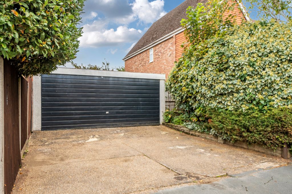 Property photo 3 of 24 Picture No. 89