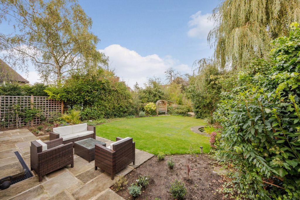 Property photo 3 of 16
