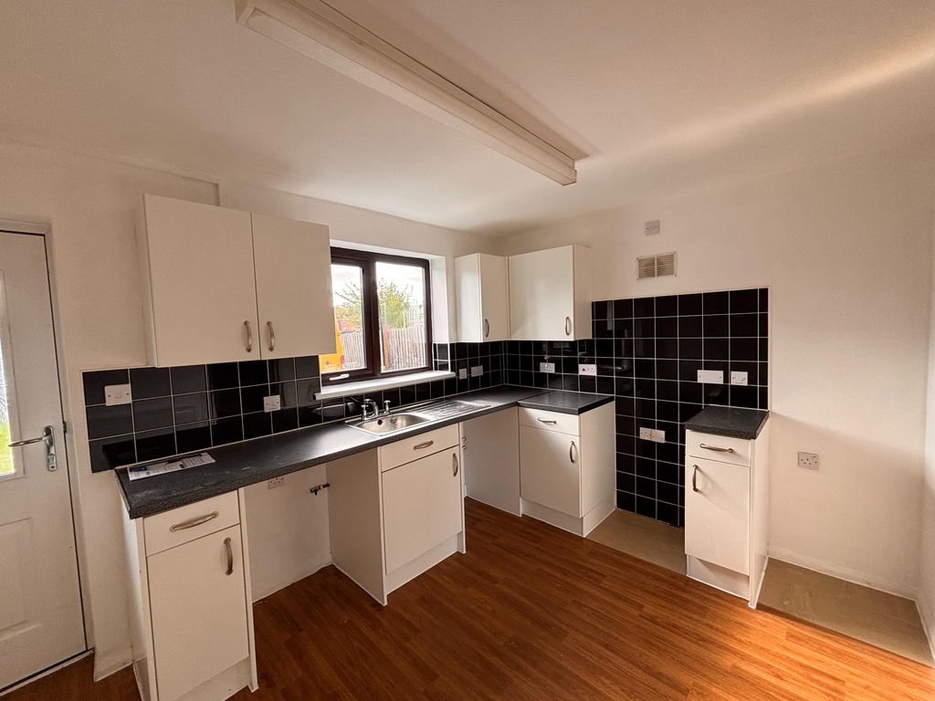Property photo 3 of 7 Img_8169.Jpg