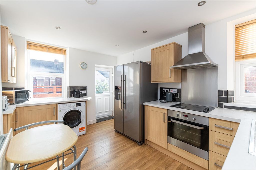 Property photo 1 of 16 Edit-6928.Jpg