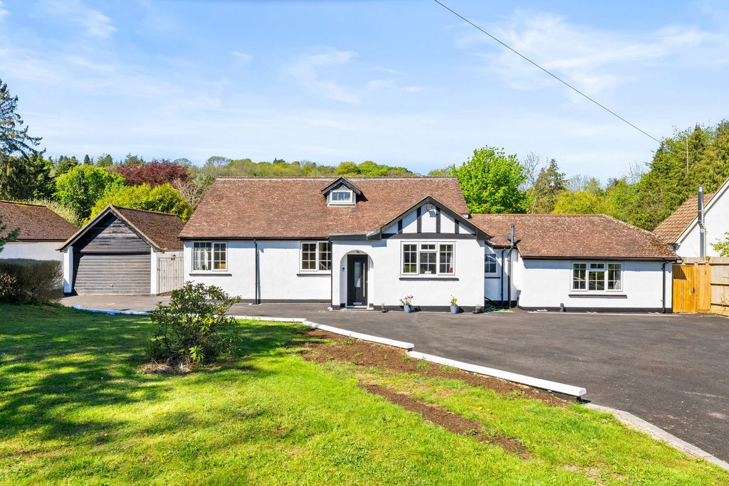 Property photo 1 of 37