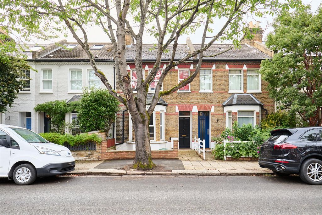Property photo 1 of 32 `