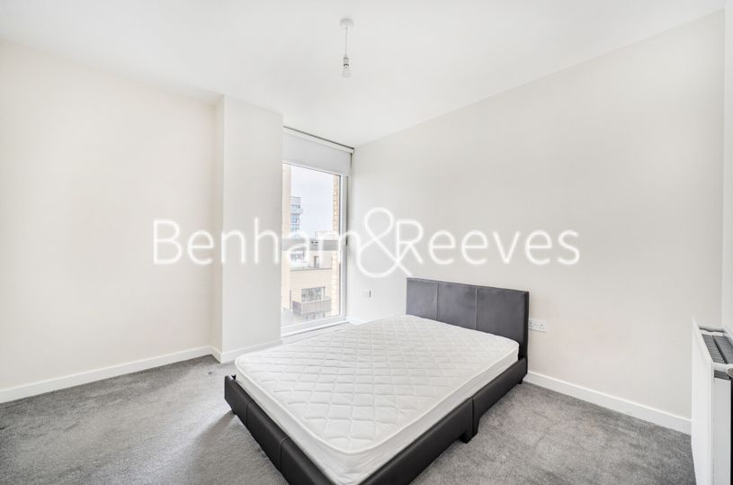 Property photo 3 of 8