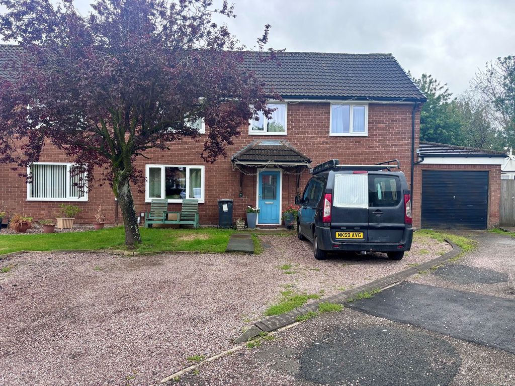 Property photo 1 of 1