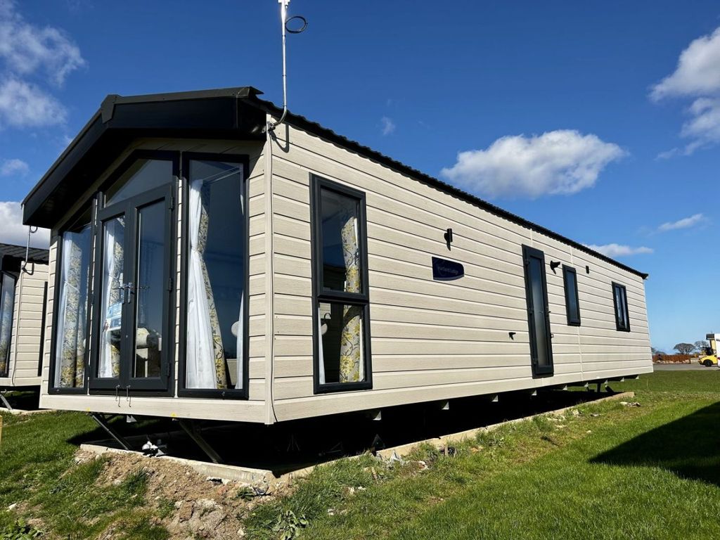 Property photo 1 of 12 1.Jpg