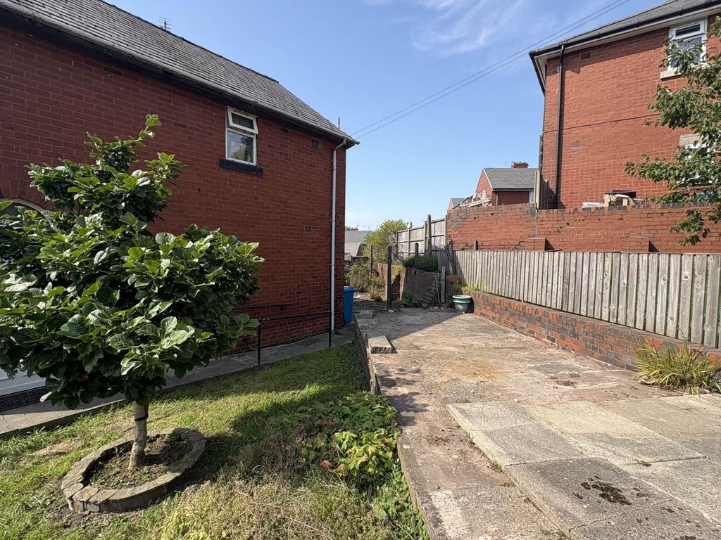 Property photo 3 of 16