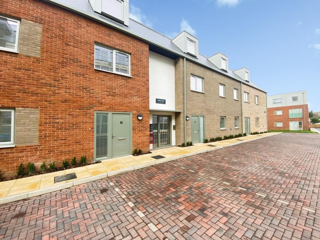 Property photo 1 of 10