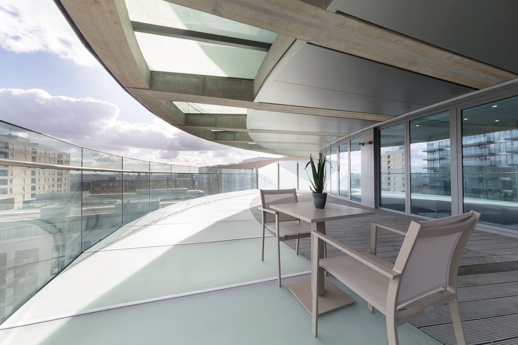 Property photo 3 of 19 Photo 12