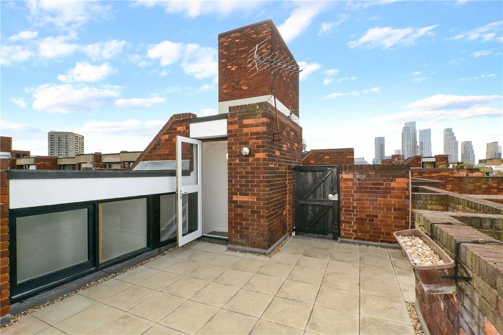 Property photo 1 of 19 Picture No. 02