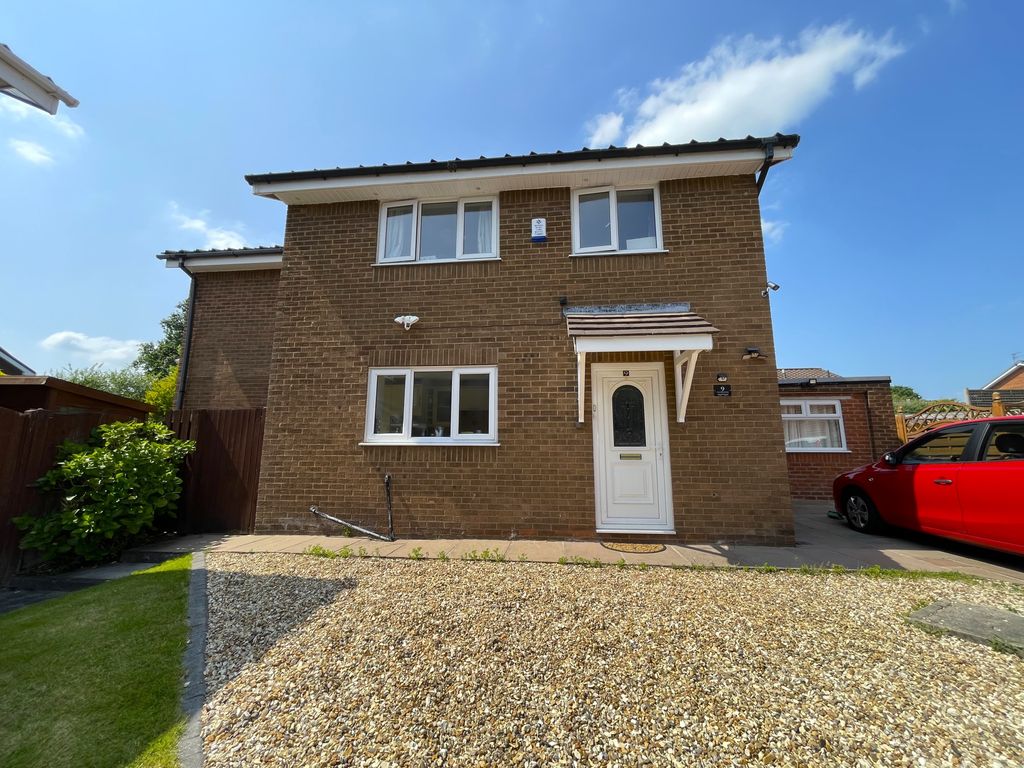 Property photo 2 of 16