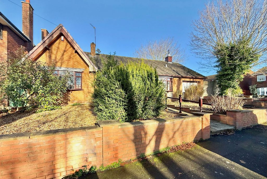 Property photo 1 of 18