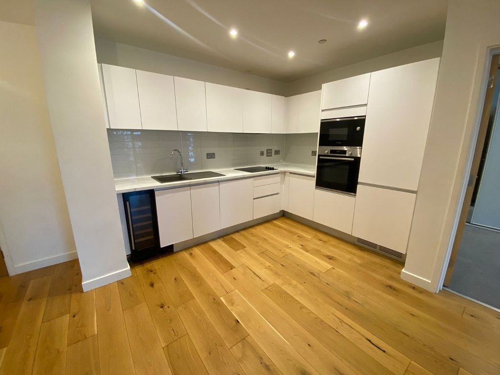 Property photo 2 of 10 Picture No. 29