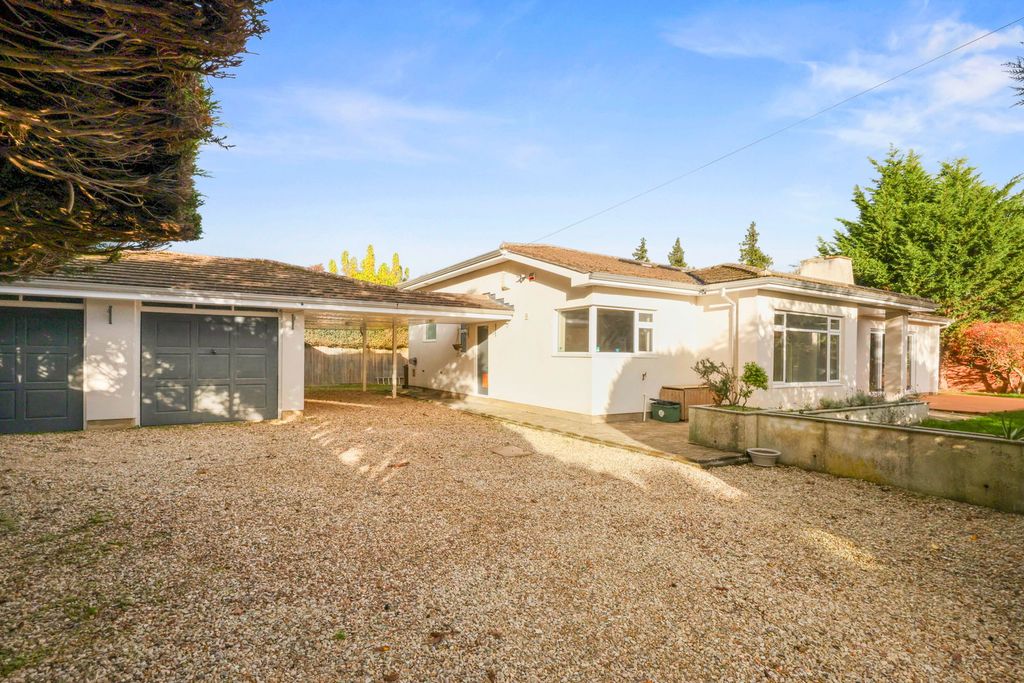 Property photo 1 of 27