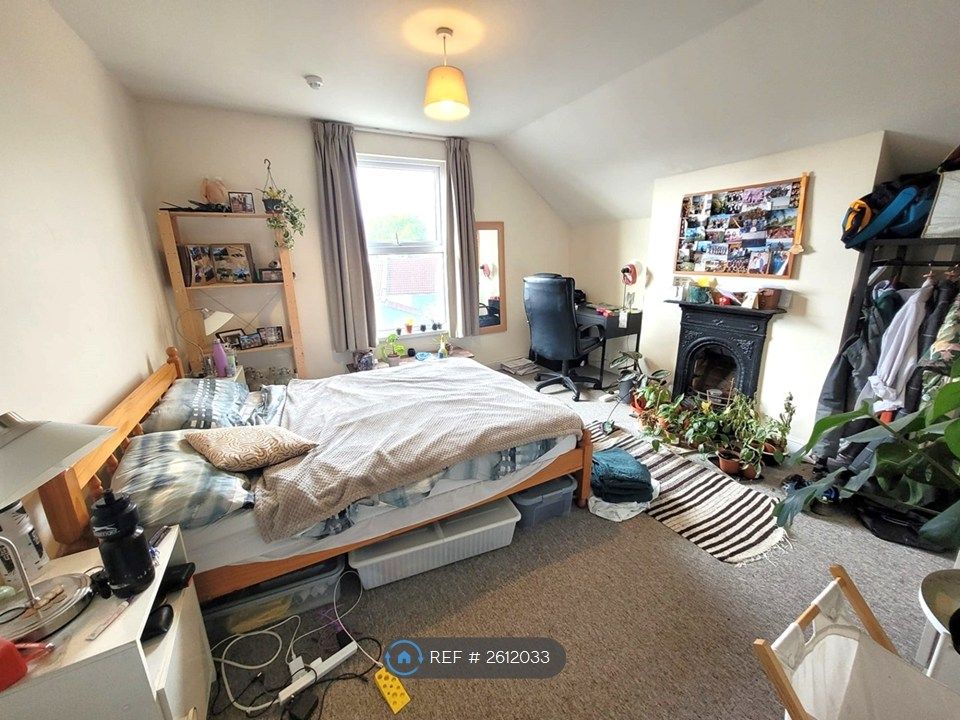 Property photo 3 of 8