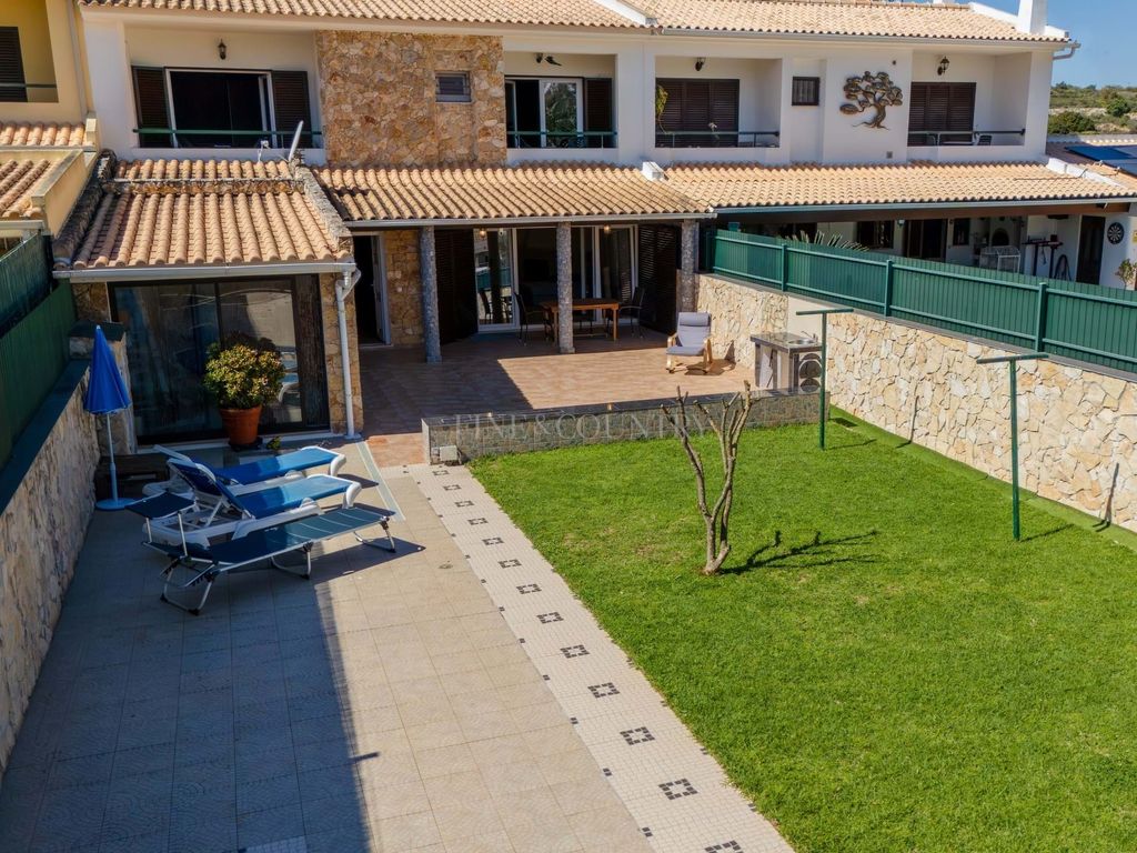 Property photo 1 of 29