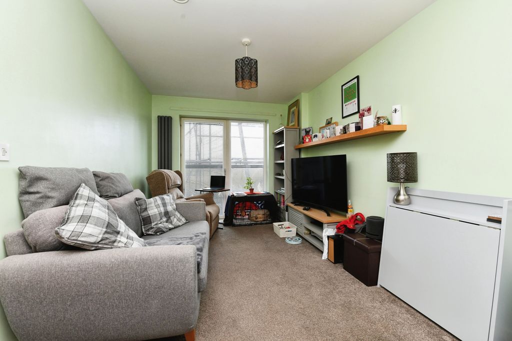 Property photo 3 of 11 Photography