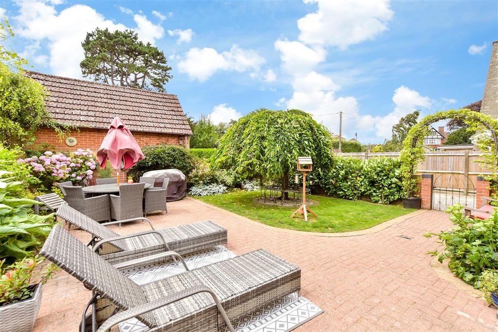 Property photo 3 of 14 Patio / Decking