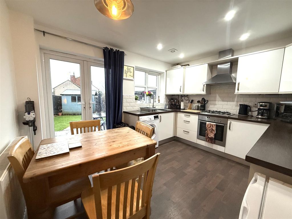 Property photo 2 of 14 Haslam 7.Jpg