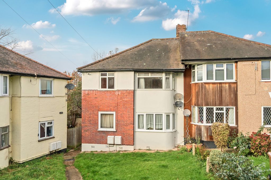 Property photo 1 of 13 External