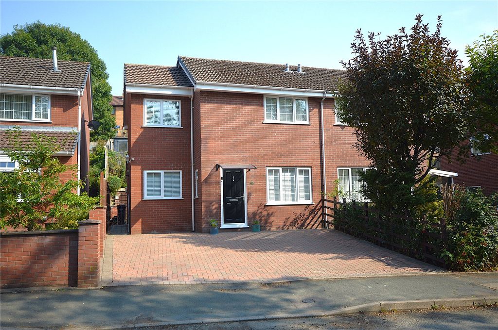 Property photo 1 of 28 Picture No. 32