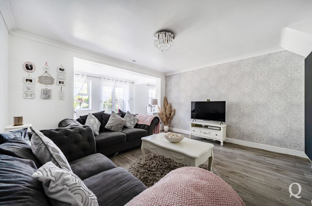 Property photo 3 of 22 B6Bcea3A-d4Fd-485...