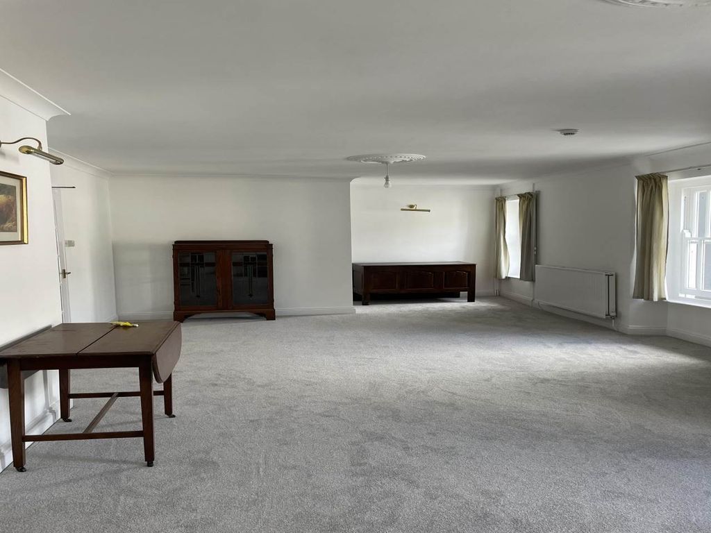 Property photo 1 of 8 Img_7857
