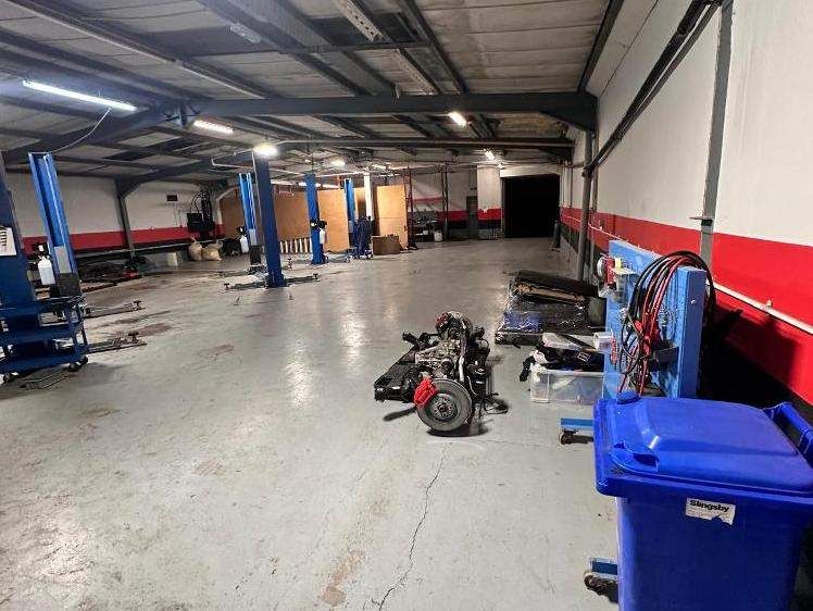 Property photo 3 of 5