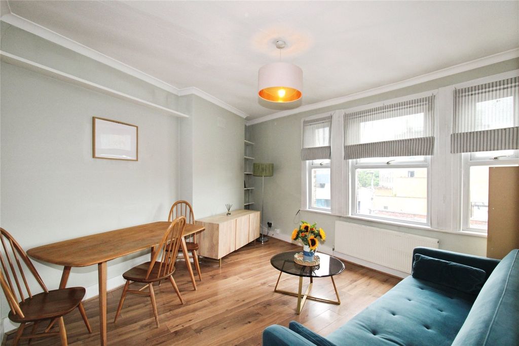 Property photo 2 of 9 Reception Room